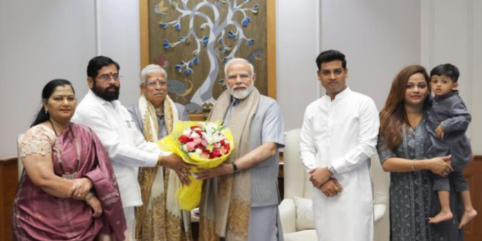 मुख्यमंत्री शिंदेंनी सहकुटुंब घेतली पंतप्रधान मोदींची भेट